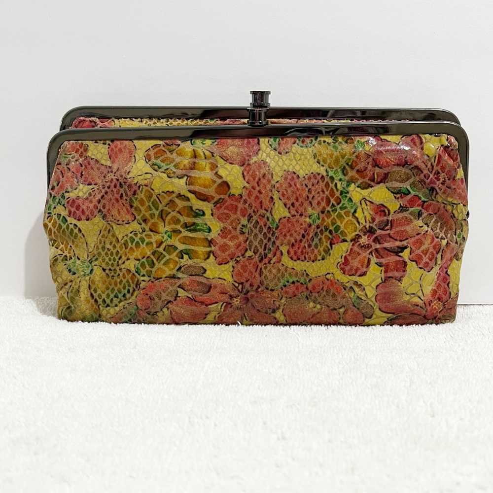 [Hobo] Boho Pink & Yellow Floral Clutch Snake Skin Leather Texture